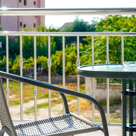 Apart Otel Kentrikon Iii