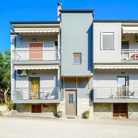 Kentrikon Iii & Mint House Limenaria (Thasos)