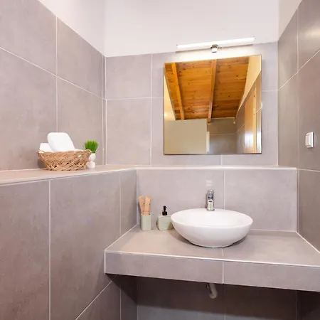 Kentrikon Iii & Mint House Aparthotel Limenaria (Thasos)