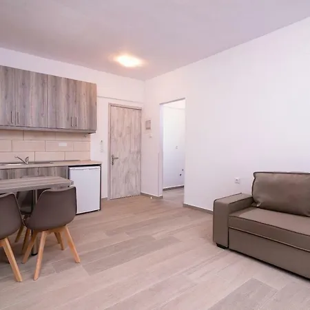 公寓式酒店 Kentrikon Iii