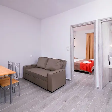 Kentrikon Iii & Mint House Aparthotel