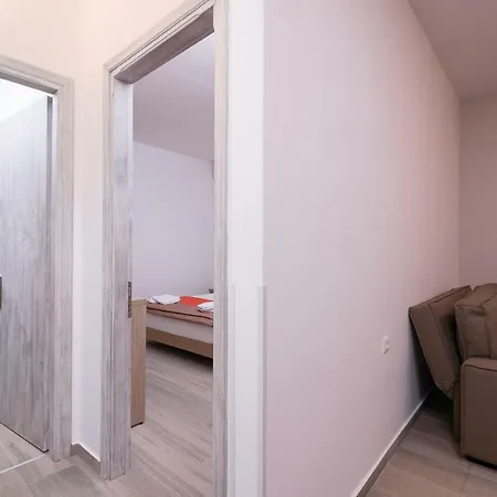 Kentrikon Iii 3* 利迈纳里亚