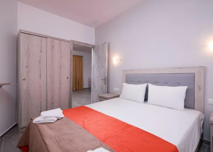 Kentrikon Iii 3* يميناريا